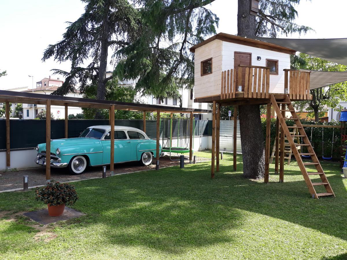Anda E Rianda Bed & Breakfast Campi Bisenzio Exterior photo